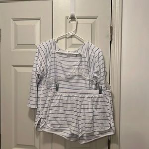 Lake Pajamas Long-short set in Cobalt - size large